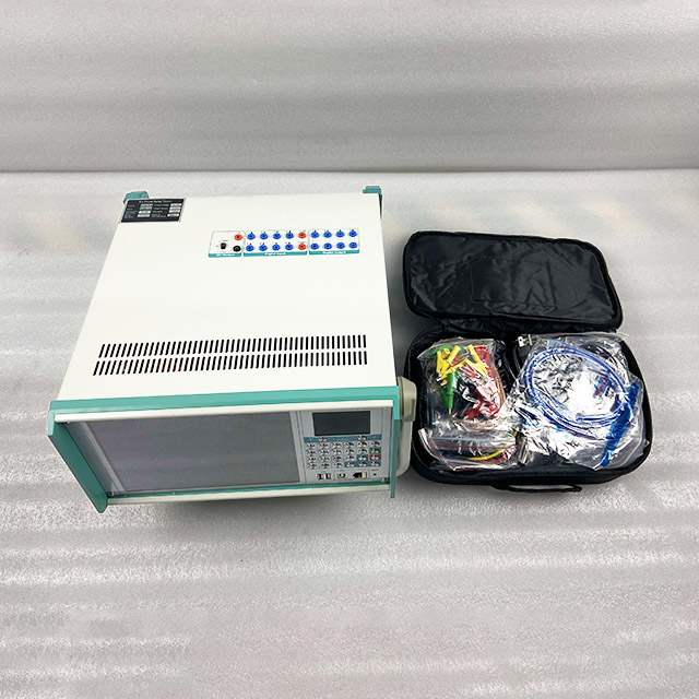 IEC 60255/IEC 61010 Automated 6-Phase Relay Test Set Accuracy 0.2%