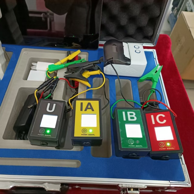 High Precision Anti-interference Zinc Oxide Lightning Arrester Live Testing Instrument for Long-term Field Detection