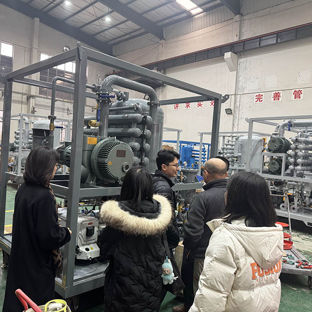 Warmly Welcome Customers from Indonesia to Visit Our Transformer Oil Purifier Factory