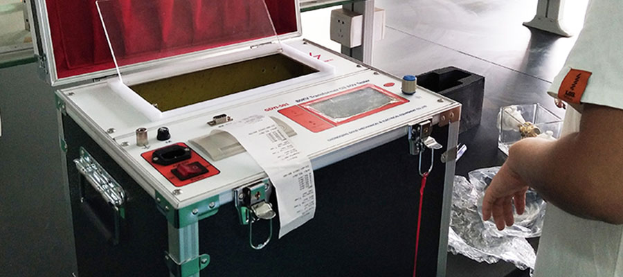 gdyj-501-portable-bdv-tester-substation-field