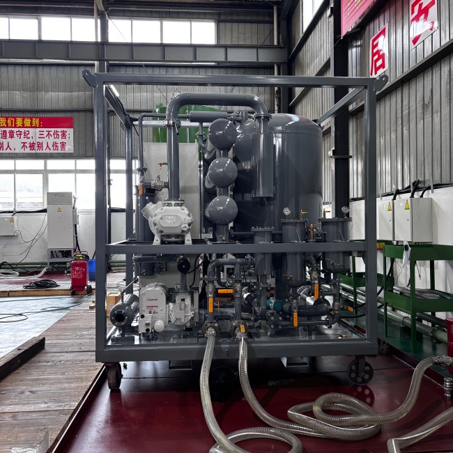 Weatherproof Water ≤50ppm Enclosure Particulate Removal Oil Filtration with Roots Pump