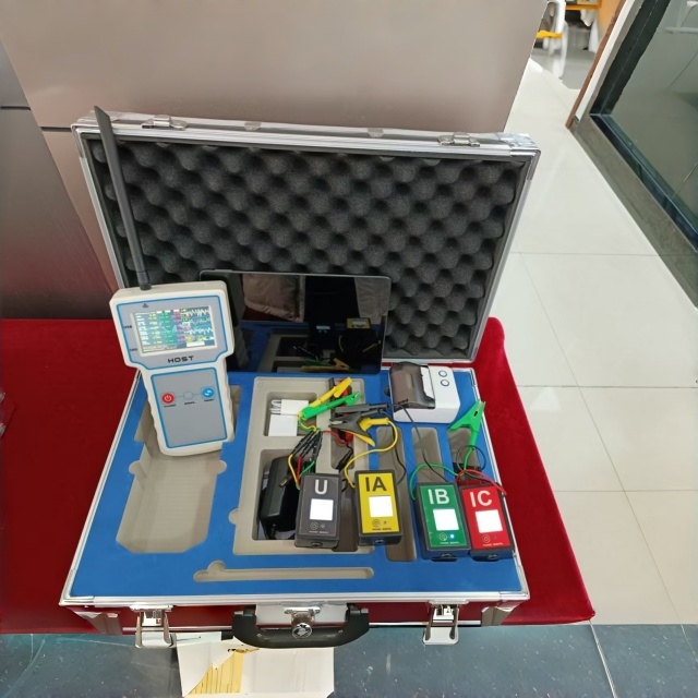 High Precision Anti-interference Zinc Oxide Lightning Arrester Live Testing Instrument for Long-term Field Detection