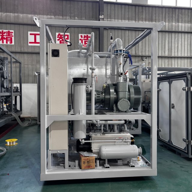 1800L/H Enclosed Type 0.5 Micron Transformer Oil Filtration Machine Explosion Proof 